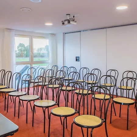 De La Seine Hotel 3*